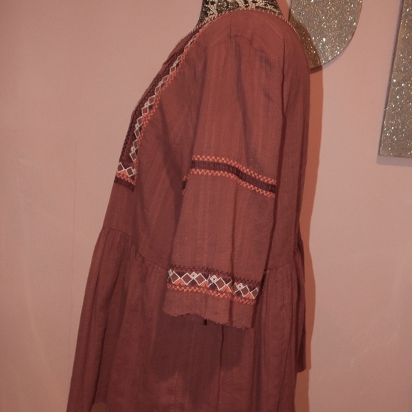 Caslon Brick Color Embroidered Top Size XL - Picture 3 of 4